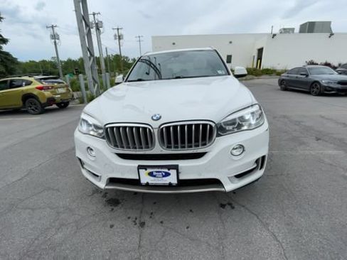 Used 2018 BMW X5 xDrive35i w/ Premium Package AWD/4WD image 3