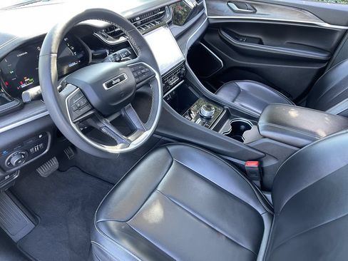 Used 2024 Jeep Grand Cherokee Limited 4xe AWD/4WD image 13