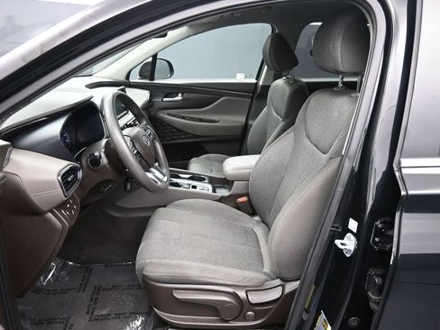 Used 2019 Hyundai Santa Fe SE AWD/4WD image 18