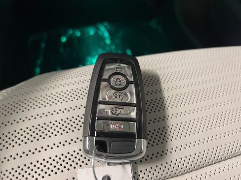 New 2026 Lincoln Nautilus Reserve image 44