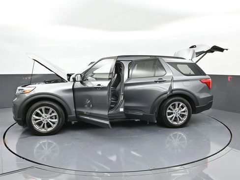 Used 2023 Ford Explorer XLT w/ Equipment Group 202A image 47