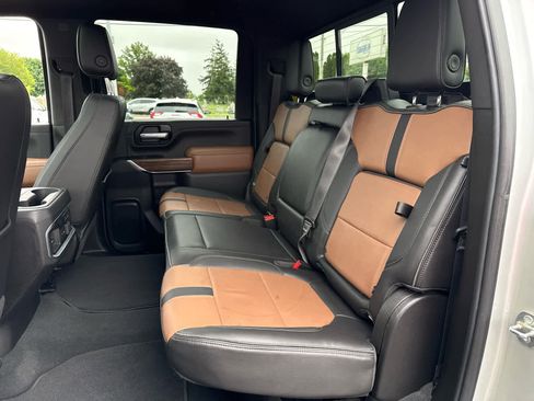 Used 2021 Chevrolet Silverado 3500 High Country AWD/4WD image 25