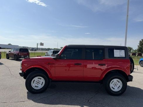 Used 2024 Ford Bronco Wildtrak AWD/4WD image 5