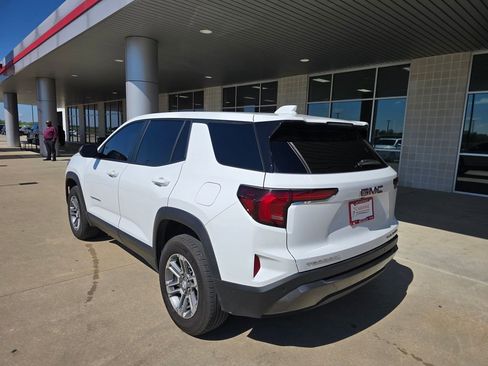 Used 2026 GMC Terrain Elevation FWD image 4
