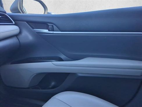 Used 2023 Toyota Camry SE FWD image 22