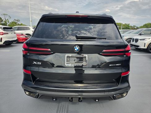New 2026 BMW X5 sDrive40i w/ M Sport Package RWD image 3