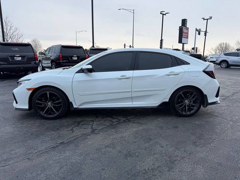 Used 2020 Honda Civic Sport Touring image 4