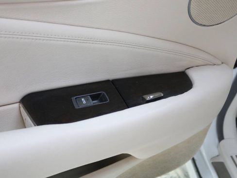 Used 2008 Lexus LS 460 L w/ Preferred Accessory Pkg RWD image 82