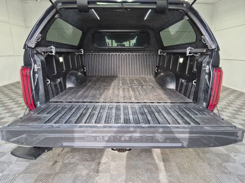 Used 2023 Toyota Tundra Platinum w/ Advanced Package AWD/4WD image 25