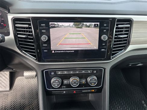 Used 2022 Volkswagen Atlas SEL image 25