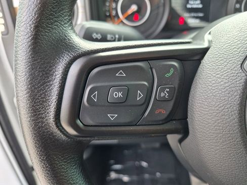 Used 2025 Jeep Gladiator Sport AWD/4WD image 15