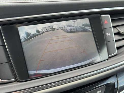 Used 2019 Buick Enclave Preferred FWD image 18