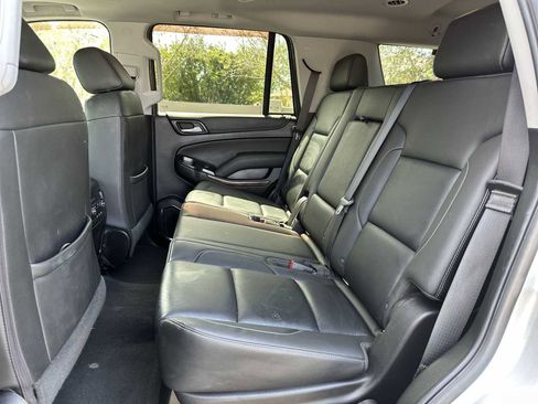 Used 2019 Chevrolet Tahoe LT RWD image 17
