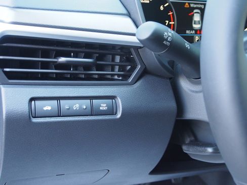 New 2026 Nissan Altima 2.5 SR FWD image 18