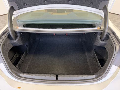 Used 2022 BMW 430i Coupe w/ M Sport Package image 31