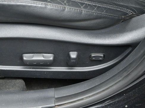 Used 2013 Hyundai Elantra GT w/ Style Pkg FWD image 13