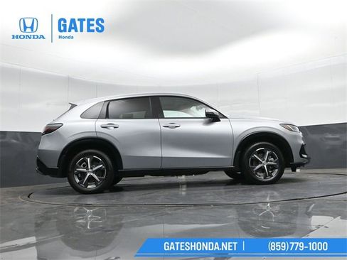 Certified 2024 Honda HR-V EX-L image 33