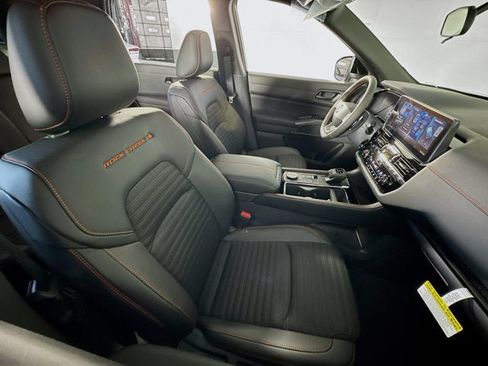 New 2026 Nissan Pathfinder Rock Creek AWD/4WD image 25