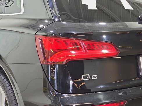 Used 2019 Audi Q5 Premium Plus w/ Premium Plus Package AWD/4WD image 36