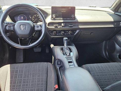 Used 2024 Honda HR-V Sport image 16