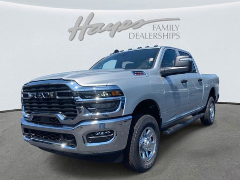 New 2026 RAM 2500 Tradesman image 24