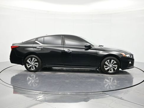 Used 2019 Nissan Altima 2.5 S FWD image 4