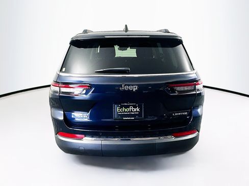 Used 2023 Jeep Grand Cherokee L Limited AWD/4WD image 7