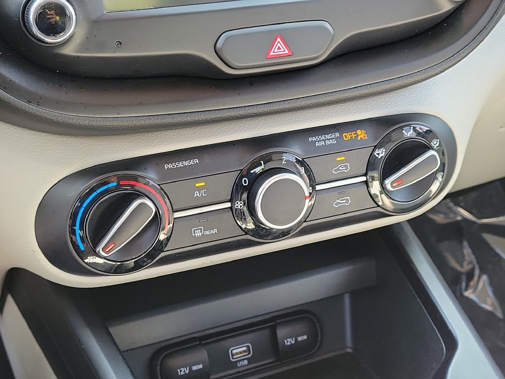 Used 2022 Kia Soul LX FWD image 23