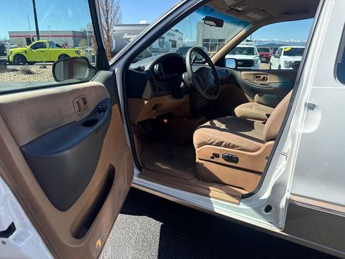 Used 1997 Mercury Villager FWD image 56