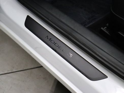 Used 2023 Tesla Model 3 Standard Range RWD image 26