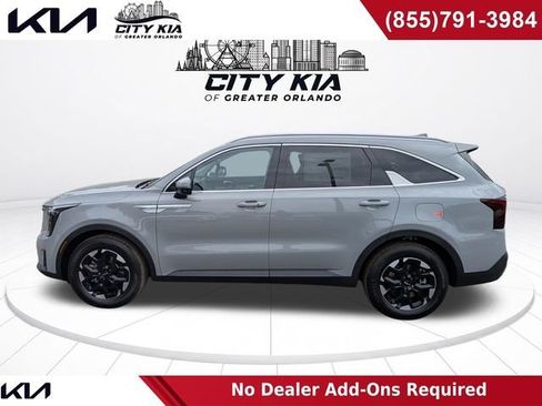 New 2026 Kia Sorento S FWD image 1