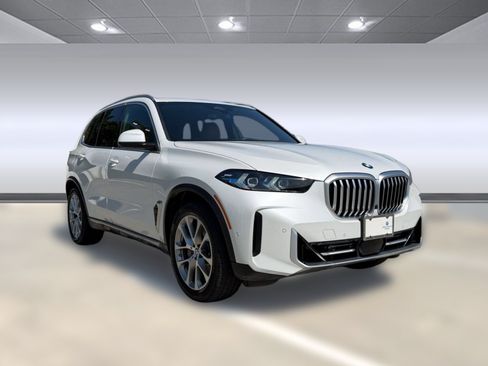 Certified 2026 BMW X5 xDrive40i AWD/4WD image 7