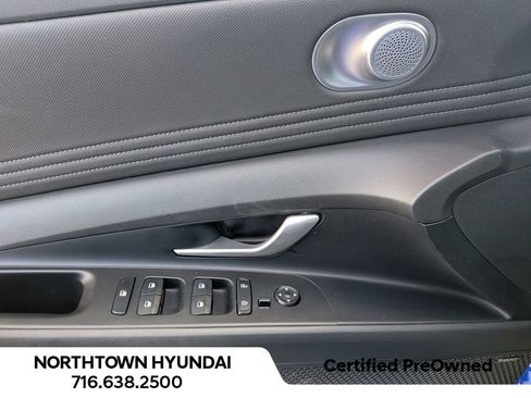 Certified 2023 Hyundai Elantra Limited image 32