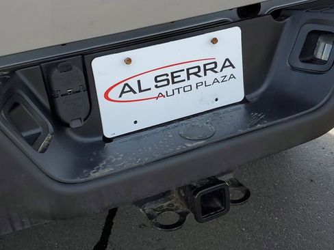 Used 2019 RAM 1500 Classic Warlock image 9