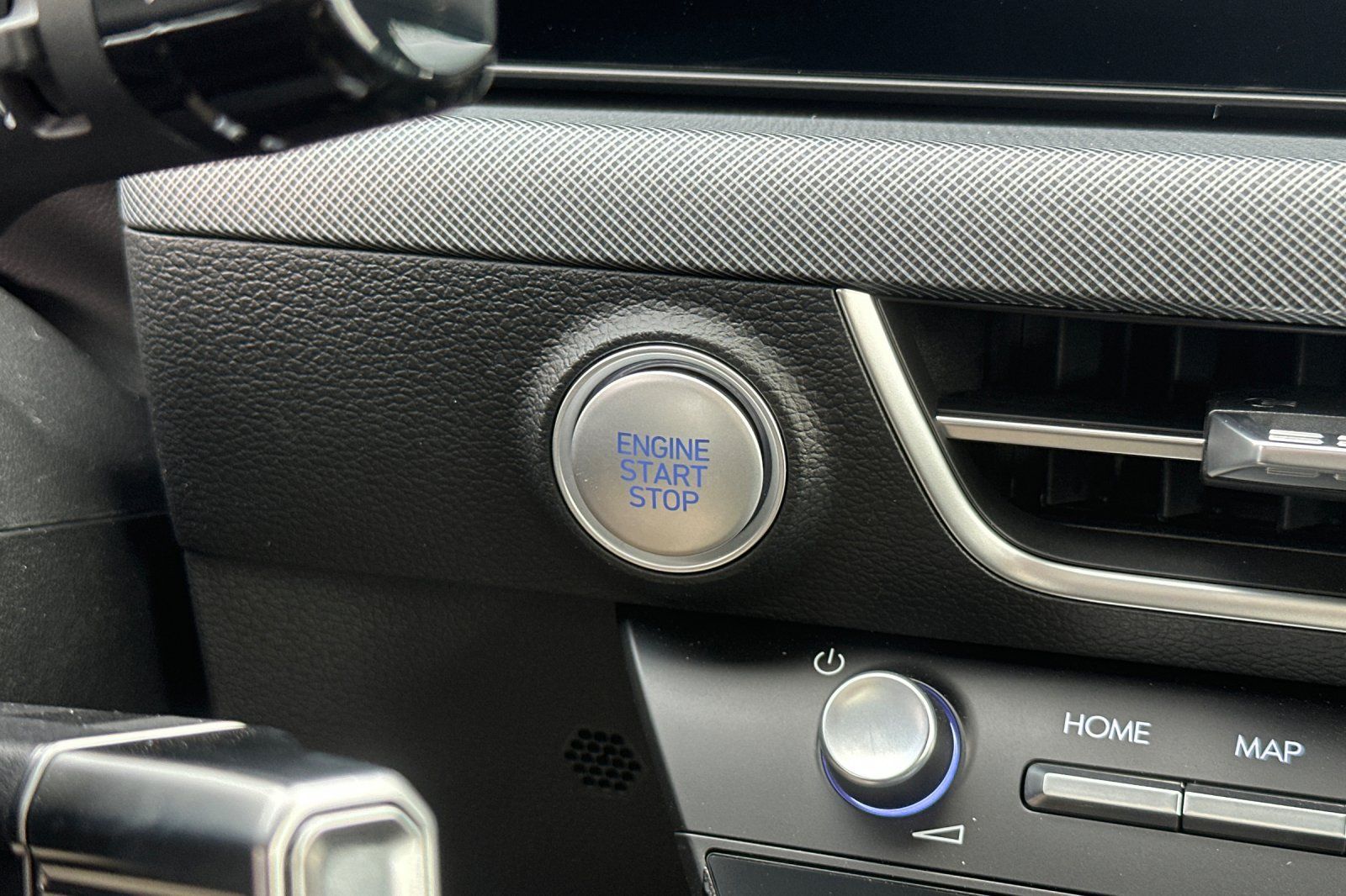 Certified 2025 Hyundai Sonata SEL FWD image 22