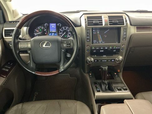 Used 2016 Lexus GX 460 460 w/ Premium Package image 9