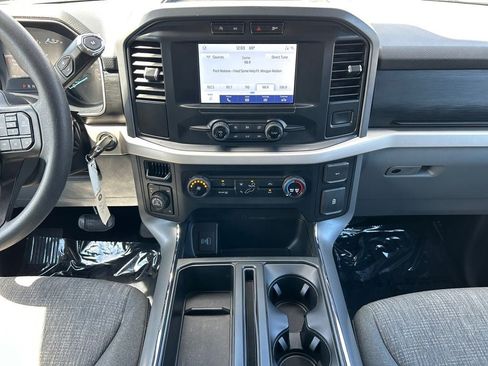 Used 2021 Ford F150 XLT AWD/4WD image 12