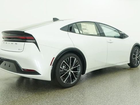 New 2026 Toyota Prius Limited FWD image 25