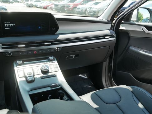 Certified 2025 Hyundai Palisade SEL AWD/4WD image 23