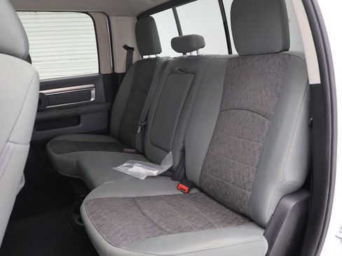 Used 2016 RAM 2500 Big Horn AWD/4WD image 18