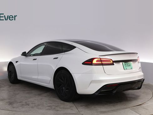 Used 2026 Tesla Model S Plaid AWD/4WD image 16