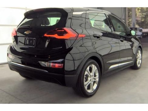 Used 2020 Chevrolet Bolt LT FWD image 3