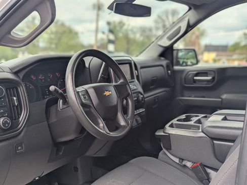 Used 2022 Chevrolet Silverado 1500 W/T w/ WT Value Package image 27