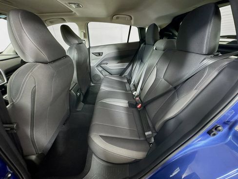Used 2025 Subaru Crosstrek 2.5i Premium AWD/4WD image 29