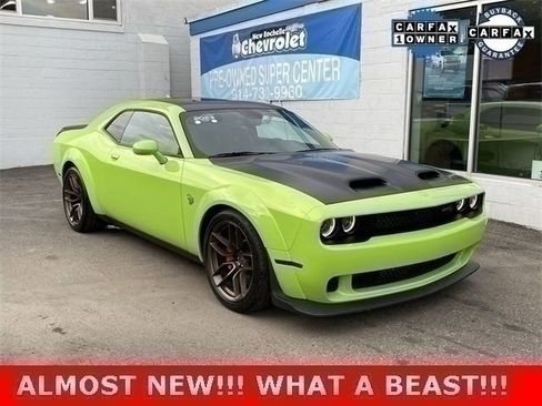 Used 2023 Dodge Challenger SRT Hellcat image 1