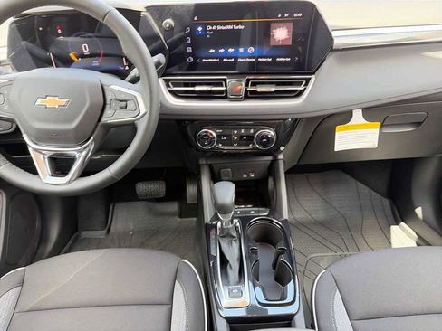 New 2026 Chevrolet TrailBlazer LT w/ Convenience Package FWD image 14