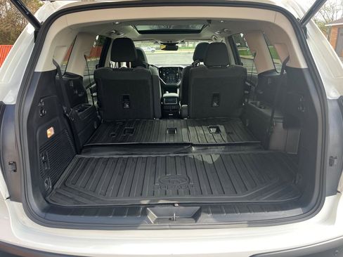 Used 2023 Subaru Ascent Onyx Edition image 10