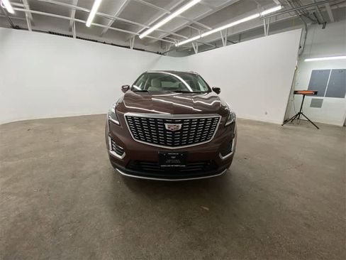 Certified 2023 Cadillac XT5 Premium Luxury w/ Technology Package image 9