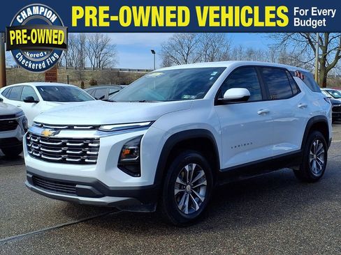 Used 2026 Chevrolet Equinox LT AWD/4WD image 1