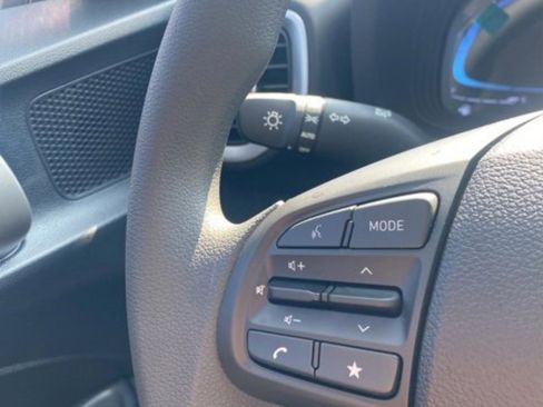 New 2026 Hyundai Venue SE image 20